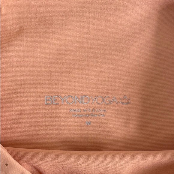 Beyond Yoga Pink with Gold Dots High-Rise Leggings Size S - Picture 8 of 9